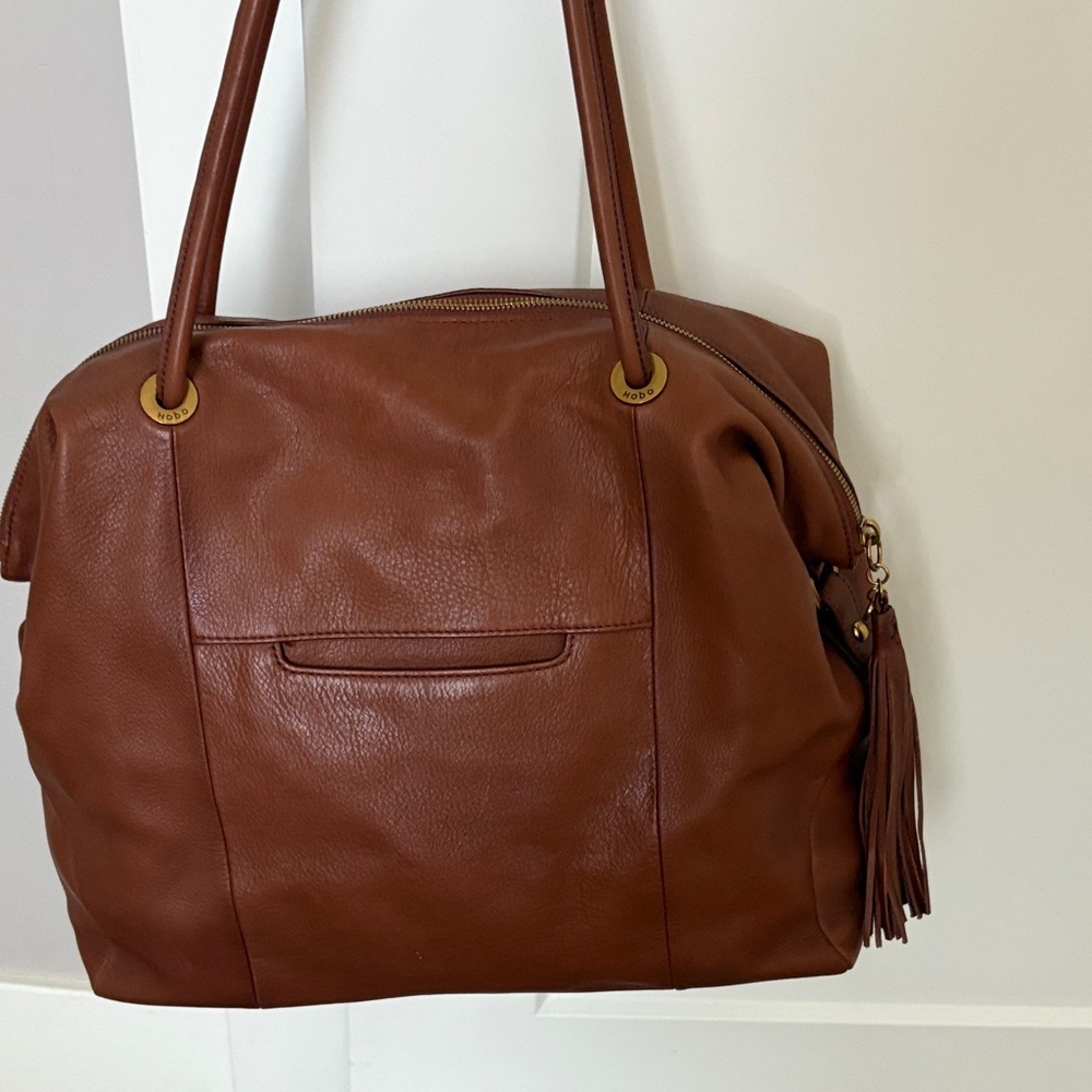 HOBO Rich Brown Leather Shoulder Bag NWOT - Picture 2 of 9